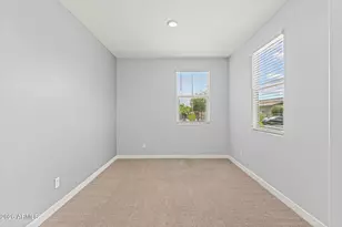 14642 W Charter Oak Rd, Surprise, AZ 85379 - Photo 25