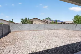 7230 W Sheila Ln, Phoenix, AZ 85033 - Photo 15