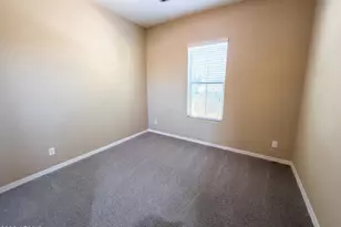 18136 W Devonshire Ave, Goodyear, AZ 85395 - Photo 19