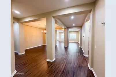 18136 W Devonshire Avenue, Goodyear, AZ 85395 - Photo 7