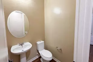 18136 W Devonshire Ave, Goodyear, AZ 85395 - Photo 27