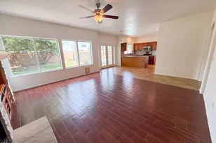 8274 S Stephanie Ln, Tempe, AZ 85284 - Photo 3