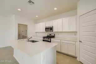 9731 W Weldon Ave, Phoenix, AZ 85037 - Photo 5