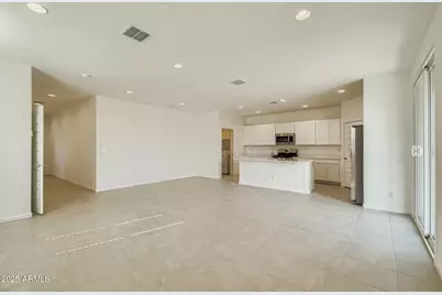 9731 W Weldon Avenue, Phoenix, AZ 85037 - Photo 9