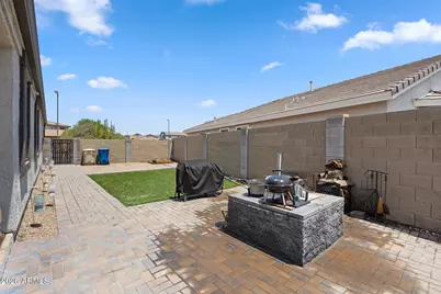 29805 W Clarendon Avenue, Buckeye, AZ 85396 - Photo 45