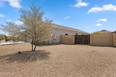 29805 W Clarendon Avenue, Buckeye, AZ 85396 - Photo 5