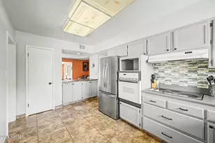 10262 W Snead Circle N, Sun City, AZ 85351 - Photo 21