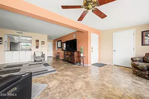 10262 W Snead Circle N, Sun City, AZ 85351 - Photo 17
