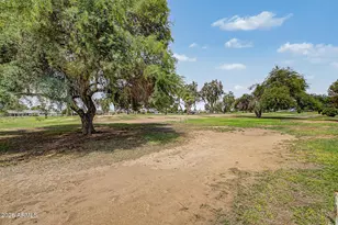 10262 W Snead Circle N, Sun City, AZ 85351 - Photo 39