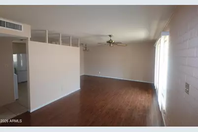 10559 W Sun City Boulevard, Sun City, AZ 85351 - Photo 19