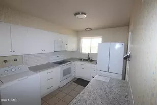10559 W Sun City Blvd, Sun City, AZ 85351 - Photo 21
