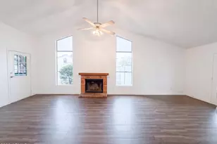 6127 W Harrison St, Chandler, AZ 85226 - Photo 3
