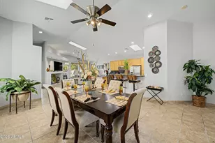 3312 E Maldonado Dr, Phoenix, AZ 85042 - Photo 9