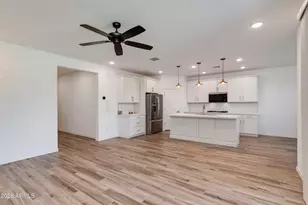 44324 N 44th Ln, Phoenix, AZ 85087 - Photo 5