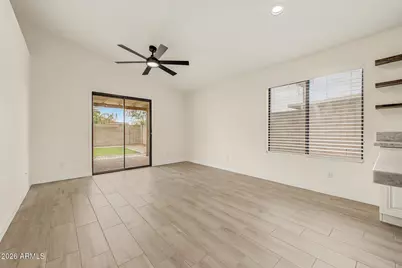 2111 E Williams Drive, Phoenix, AZ 85024 - Photo 9