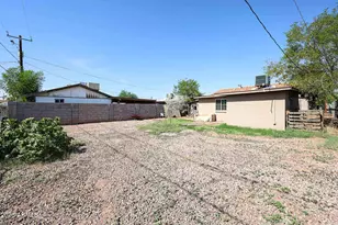 2021 N 23rd St, Phoenix, AZ 85006 - Photo 9