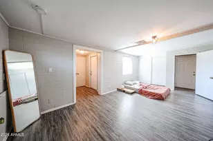 2021 N 23rd St, Phoenix, AZ 85006 - Photo 17