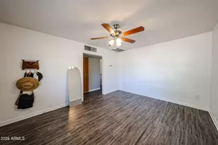 2021 N 23rd St, Phoenix, AZ 85006 - Photo 9