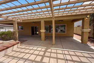 7428 S 15th Dr, Phoenix, AZ 85041 - Photo 37