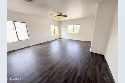 7428 S 15th Drive, Phoenix, AZ 85041 - Photo 15