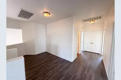 7428 S 15th Drive, Phoenix, AZ 85041 - Photo 17