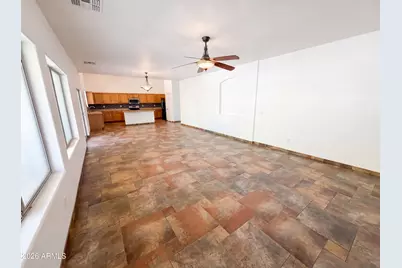 7428 S 15th Drive, Phoenix, AZ 85041 - Photo 13