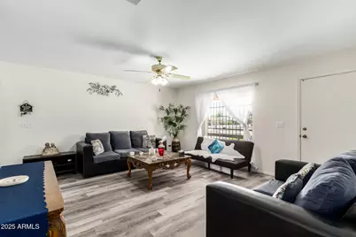 15618 N 21st Street, Phoenix, AZ 85022 - Photo 3