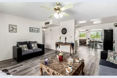15618 N 21st Street, Phoenix, AZ 85022 - Photo 11