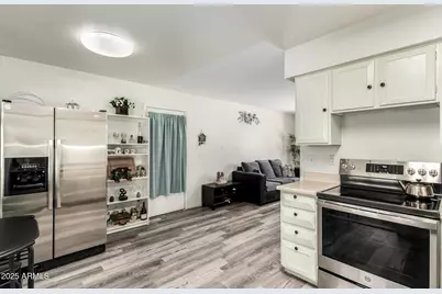 15618 N 21st Street, Phoenix, AZ 85022 - Photo 13