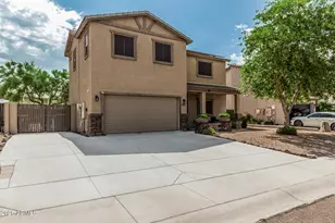 831 S Buena Vista Dr, Apache Junction, AZ 85120 - Photo 3