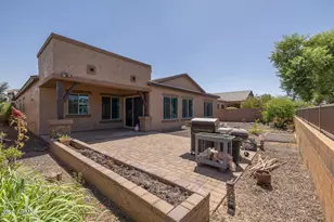 892 E Hampton Ln, Gilbert, AZ 85295 - Photo 27