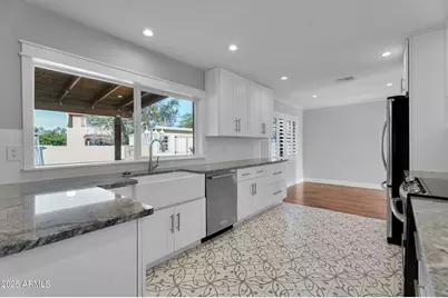 2542 W Nopal Avenue, Mesa, AZ 85202 - Photo 21