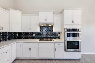 1274 E Lake Dr, Gilbert, AZ 85234 - Photo 19