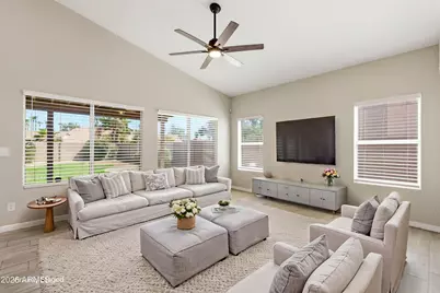 1274 E Lake Drive, Gilbert, AZ 85234 - Photo 9
