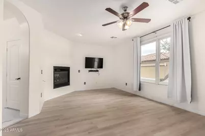 1162 S Agnes Lane, Gilbert, AZ 85296 - Photo 9