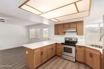 5055 W Vogel Avenue, Glendale, AZ 85302 - Photo 13
