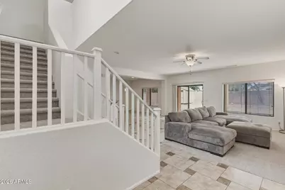 13812 W Port Royale Lane, Surprise, AZ 85379 - Photo 11