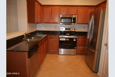 2680 N 73rd Glen, Phoenix, AZ 85035 - Photo 7