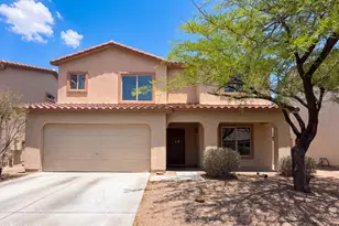 2232 E Cochise Ave, Apache Junction, AZ 85119 - Photo 1