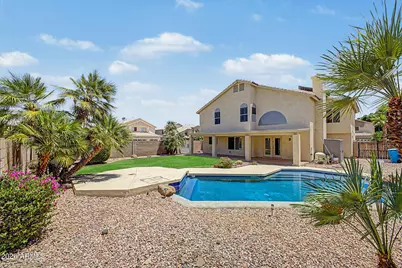 724 W Sandra Terrace, Phoenix, AZ 85023 - Photo 1