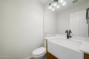 724 W Sandra Ter, Phoenix, AZ 85023 - Photo 15