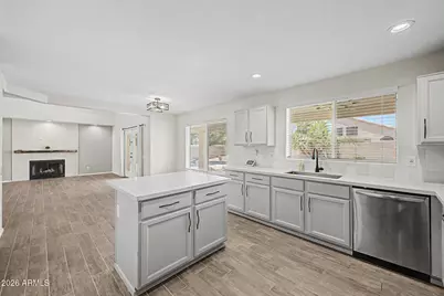 724 W Sandra Terrace, Phoenix, AZ 85023 - Photo 13