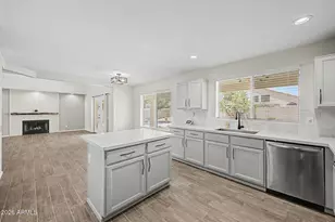 724 W Sandra Ter, Phoenix, AZ 85023 - Photo 13