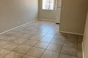 62 S Allen, Mesa, AZ 85204 - Photo 7