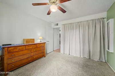 2543 N 22nd Drive, Phoenix, AZ 85009 - Photo 17