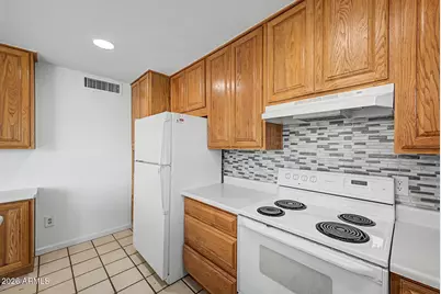 204 E Fordham Drive, Tempe, AZ 85283 - Photo 11