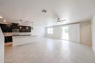 14090 W Old Oak Ln, Surprise, AZ 85379 - Photo 7