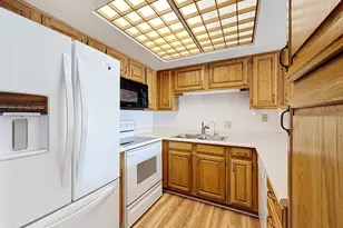 10330 W Thunderbird Blvd, Sun City, AZ 85351 - Photo 5