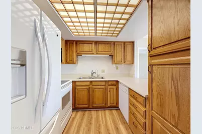 10330 W Thunderbird Boulevard #C222, Sun City, AZ 85351 - Photo 5