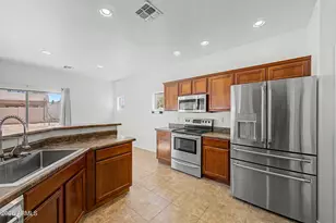 44175 W Knauss Dr, Maricopa, AZ 85138 - Photo 15